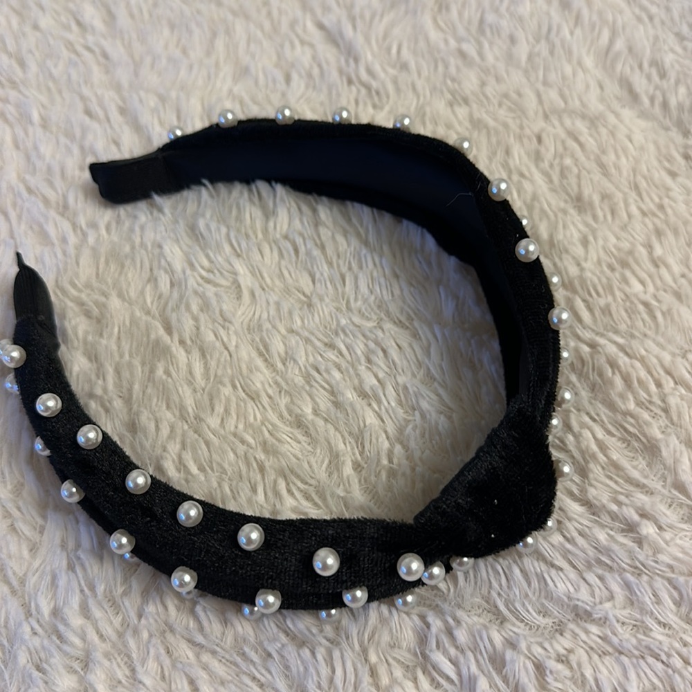 Tiara - Picture 2 of 2
